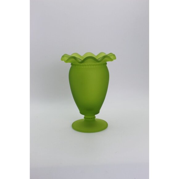 Westmoreland Frosted Green Satin Glass Pedestal Vase With Hand-Painted Floral De - Picture 2 of 7